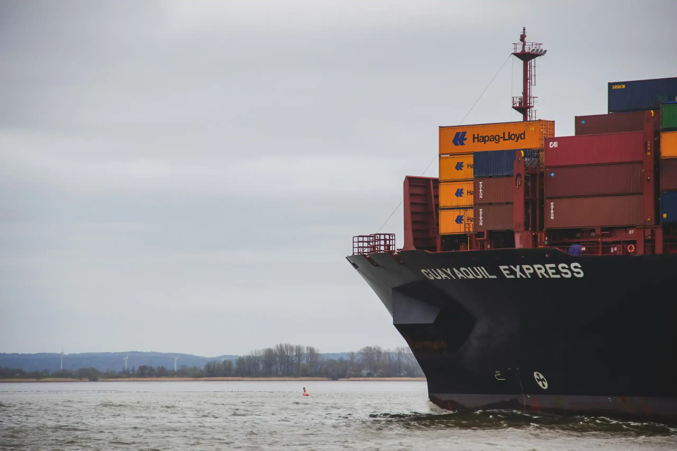 Expedidated-shipping-scaled.webp
